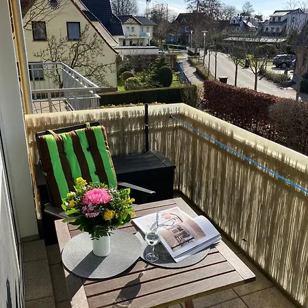 Kleine Oase - Haus Whg13 아파트 징스트